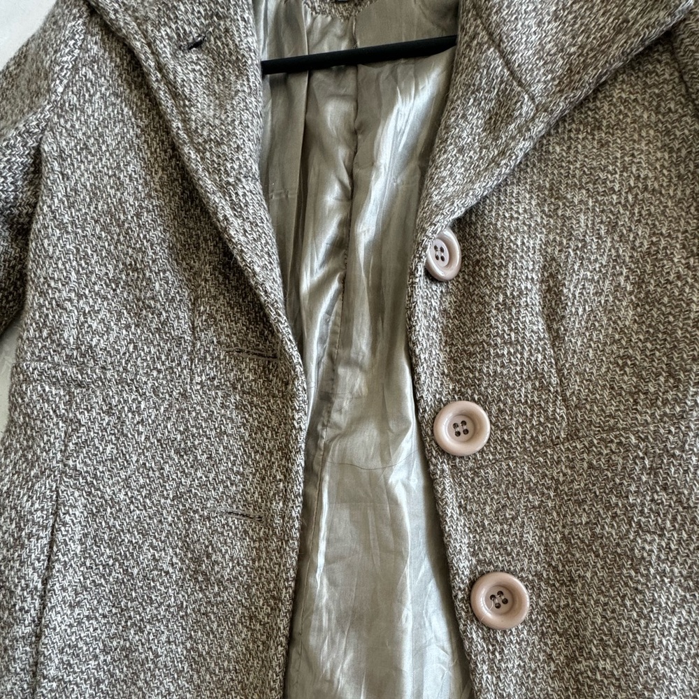 Coat - Picture 3 of 3